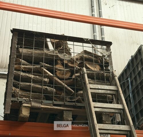 1 Palletbox hard hout – kavel bij Belga Veilingen, Lummen