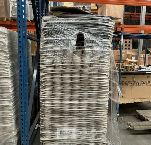 1 Pallet onderzetters bloempotten – kavel bij Belga Veilingen, Lummen
