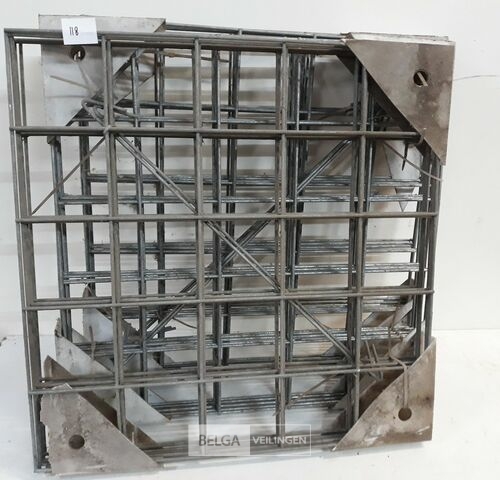 3 x Stenenkorf 50x50x50 cm galva – kavel bij Belga Veilingen, Oudsbergen