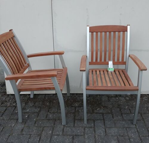 2 x Tuinstoel aluminium/teak met leuning – kavel bij Belga Veilingen, Oudsbergen