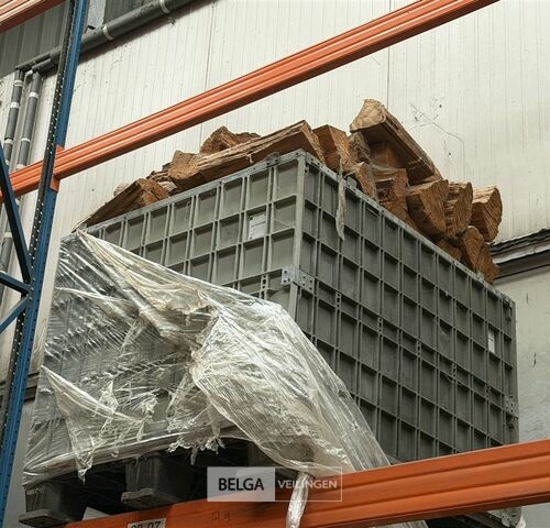 1 Palletbox den hout – kavel bij Belga Veilingen, Lummen