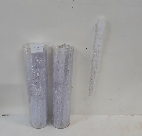 2 x Ijspegels acryl 30 cm 12 stuks – kavel bij Belga Veilingen, Oudsbergen