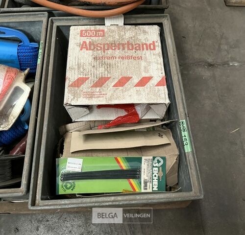 Bak met divers – kavel bij Belga Veilingen, Lummen