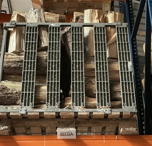 1 Palletbox den hout – kavel bij Belga Veilingen, Lummen