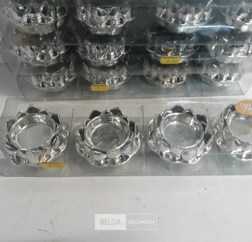 6 x T-lichthouder zilver 4 stuks 7,5 cm – kavel bij Belga Veilingen, Oudsbergen