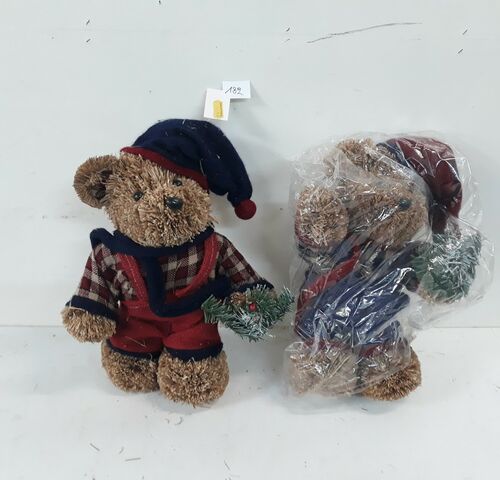 2 x Beer uit stro 33 cm – kavel bij Belga Veilingen, Oudsbergen