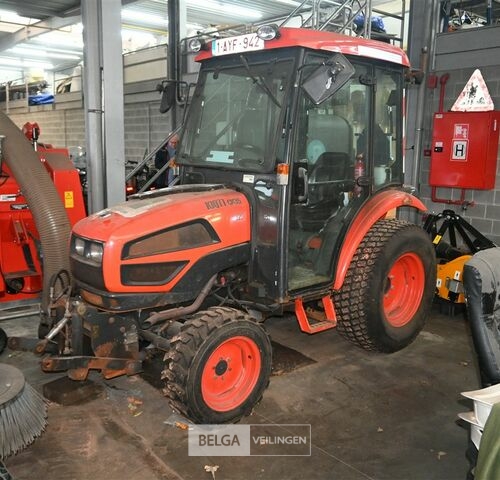 KIOTI tractor – kavel bij Belga Veilingen