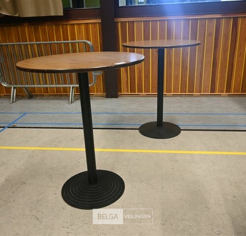 2x Statafels – kavel bij Belga Veilingen