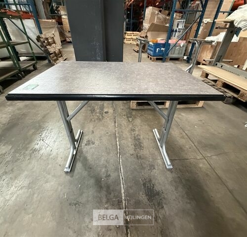 2x Grijze tafel – kavel bij Belga Veilingen, Lummen