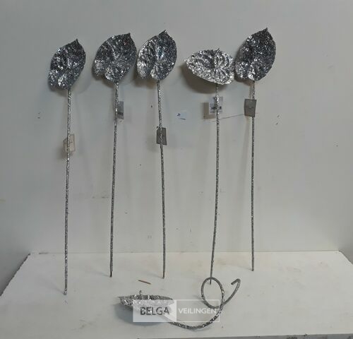 6 x Blad 13 cm op steel zilverglitter – kavel bij Belga Veilingen, Oudsbergen