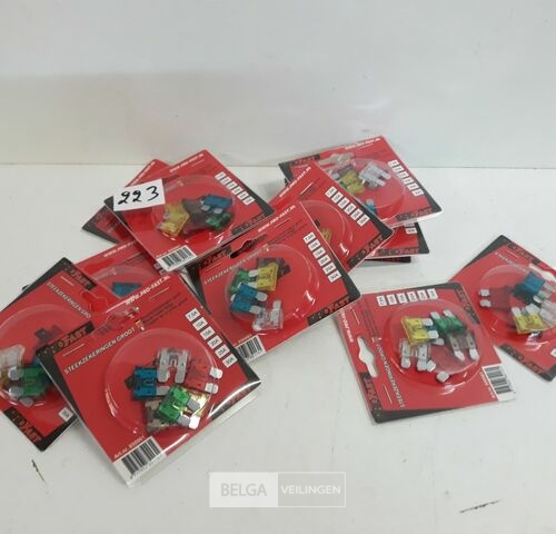 10 x Autozekeringen 6 stuks 7,5-10-15-20-25-30A – kavel bij Belga Veilingen, Oudsbergen