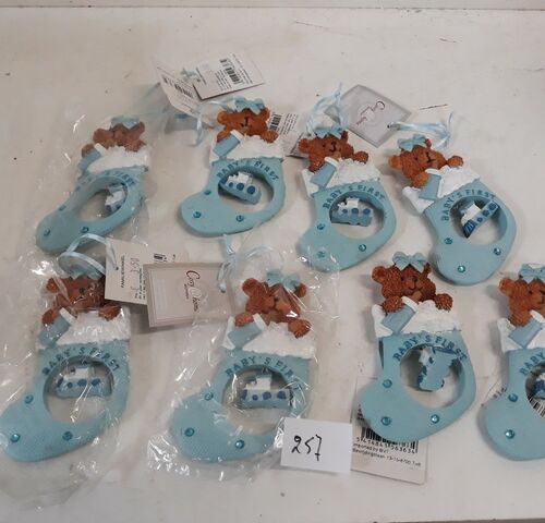 8 x Baby's first christmas kerstsok met beer + deco 11 cm – kavel bij Belga Veilingen, Oudsbergen