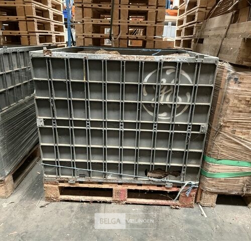 1 Palletbox den hout – kavel bij Belga Veilingen, Lummen