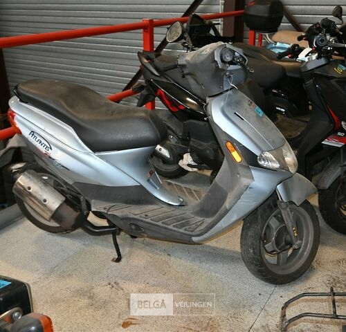 Scooter DERBI – kavel bij Belga Veilingen, Scooters