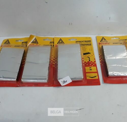 4 x Afdichtband zelfklevend 1Mx75mm – kavel bij Belga Veilingen, Oudsbergen