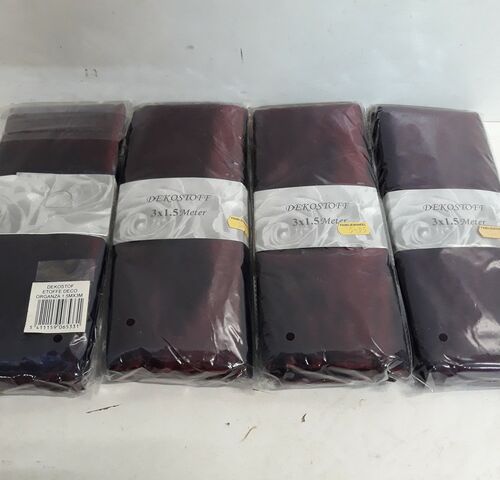 4 x Organza decostof bordeaux/paars 150x300 cm – kavel bij Belga Veilingen, Oudsbergen