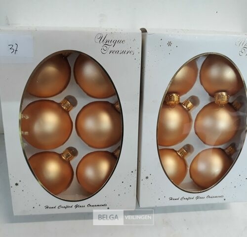 2 x Kerstballen glas 6 stuks goud mat – kavel bij Belga Veilingen, Oudsbergen