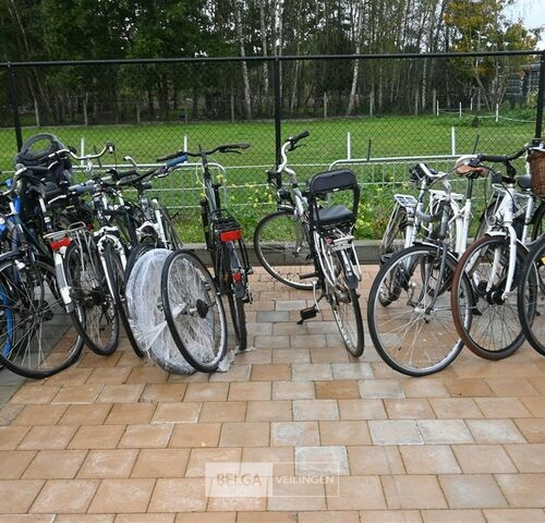Partij diverse fietsen – kavel bij Belga Veilingen