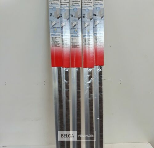 5 x Tochtstrip met borstel 100 cm alu – kavel bij Belga Veilingen, Oudsbergen