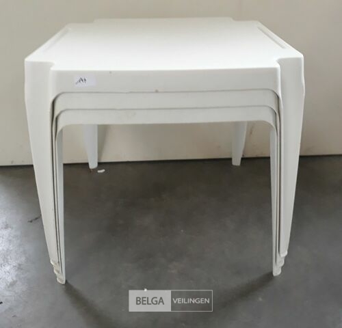 2 x Bijzet tafel pvc wit – kavel bij Belga Veilingen, Oudsbergen