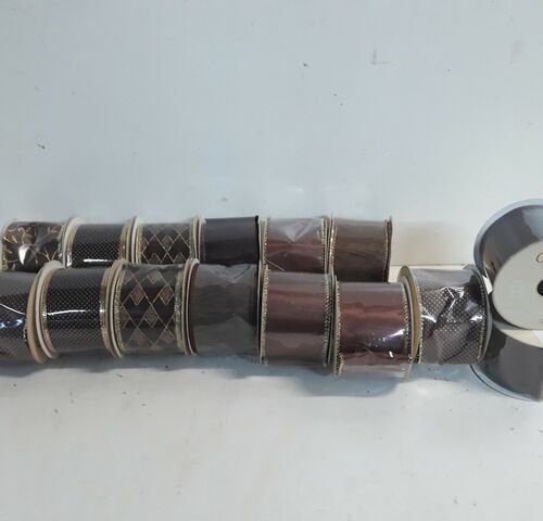 15 x Kerstlint 5 cm x 2,74 M bruin – kavel bij Belga Veilingen, Oudsbergen