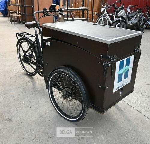 BAFANG elektrische bakfiets met batterij en lader – kavel bij Belga Veilingen