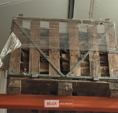 1 Palletbox hard hout – kavel bij Belga Veilingen, Lummen