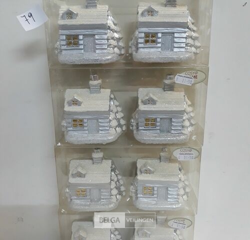 4 x Winterhuis 2 stuks 10 cm – kavel bij Belga Veilingen, Oudsbergen