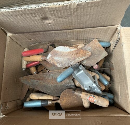 ± 30 Mortelscheppen – kavel bij Belga Veilingen, Lummen