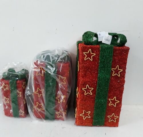 1 x Kerstcadeau met verlichting set 3-delig – kavel bij Belga Veilingen, Oudsbergen