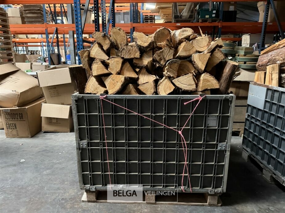 1 Palletbox hard hout – foto 3 – kavel bij Belga Veilingen, Lummen