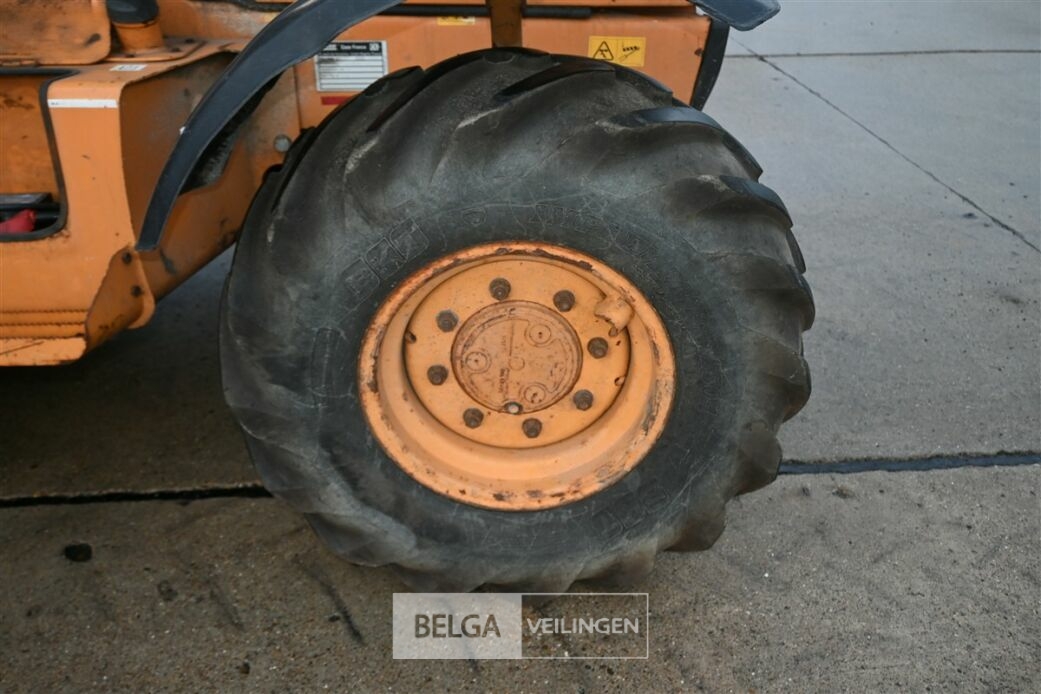 CASE graaflaadcombinatie – foto 5 – kavel bij Belga Veilingen