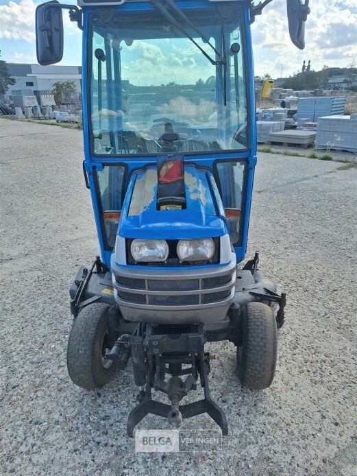 ISEKI tractor + maaibalk – foto 3 – kavel bij Belga Veilingen
