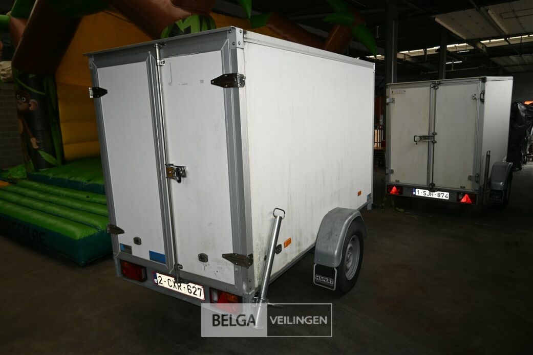 Gesloten aanhangwagen HAPERT – foto 6 – kavel bij Belga Veilingen