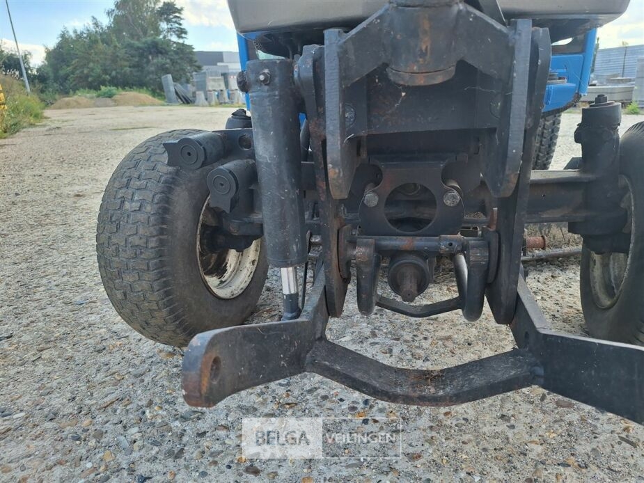ISEKI tractor + maaibalk – foto 12 – kavel bij Belga Veilingen