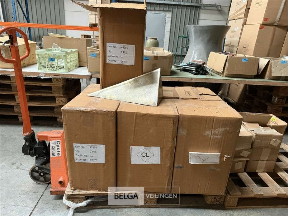 ALU deco art – foto 5 – kavel bij Belga Veilingen, Lummen