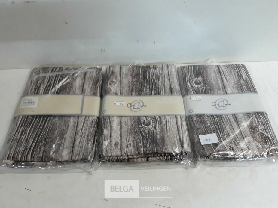 3 x Decostof houtnerfprint 2x1,5M – foto 2 – kavel bij Belga Veilingen, Oudsbergen