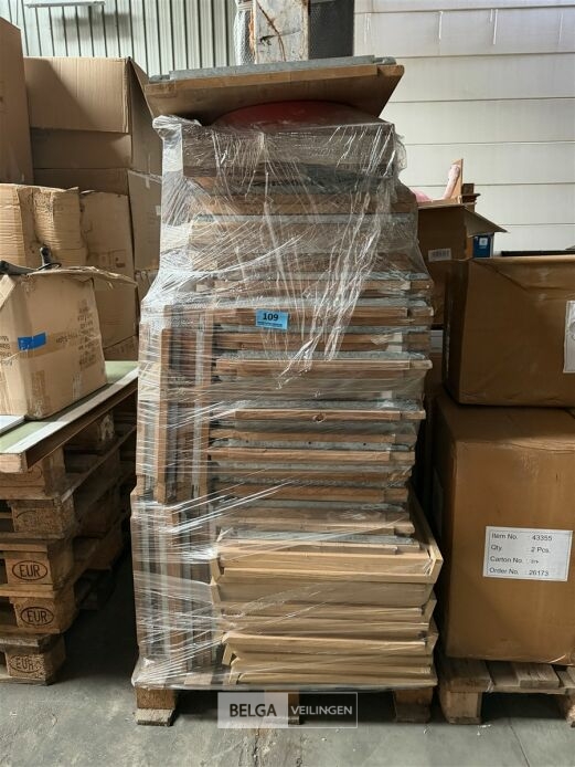 ± 60 Houten planken – foto 2 – kavel bij Belga Veilingen, Lummen