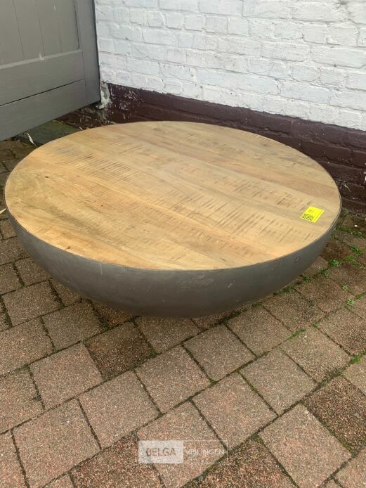 Ronde tafel met houten blad – foto 2 – kavel bij Belga Veilingen, Knokke
