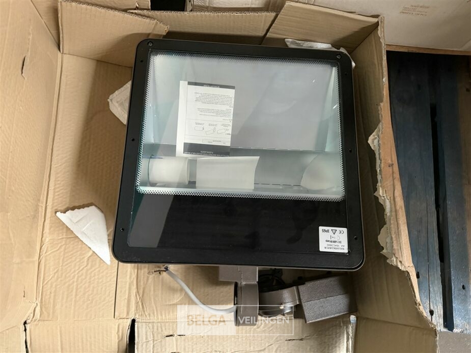 1x Verstraler – foto 2 – kavel bij Belga Veilingen, Lummen