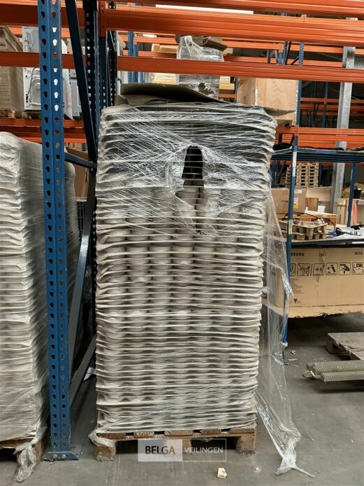 1 Pallet onderzetters bloempotten – foto 2 – kavel bij Belga Veilingen, Lummen