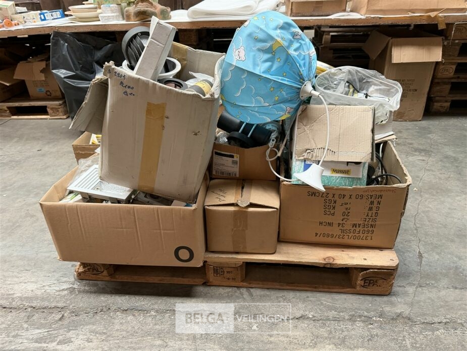1 Pallet divers – foto 3 – kavel bij Belga Veilingen, Lummen