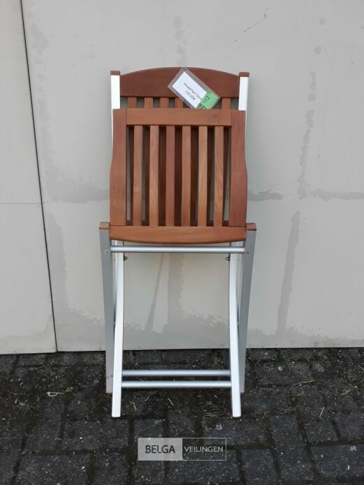 2 x Tuinstoel opklapbaar aluminium/teak – foto 3 – kavel bij Belga Veilingen, Oudsbergen