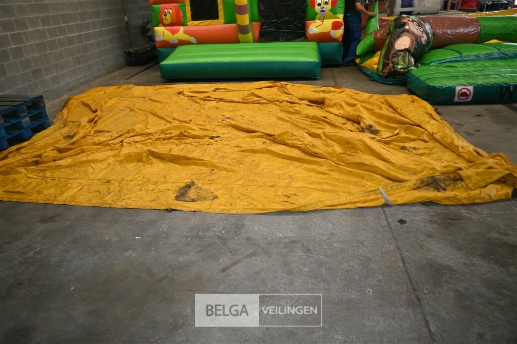 Springkasteel met blower – foto 6 – kavel bij Belga Veilingen