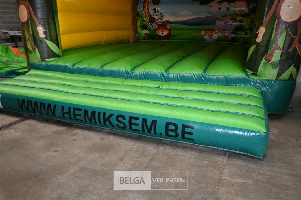 Springkasteel met blower – foto 7 – kavel bij Belga Veilingen