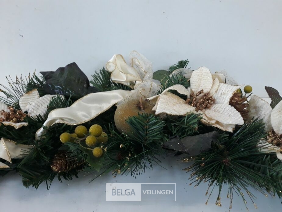 1 x Tafeldeco 60 cm – foto 4 – kavel bij Belga Veilingen, Oudsbergen