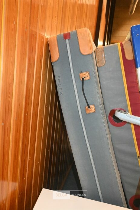 1x Dikke turnmat – foto 5 – kavel bij Belga Veilingen