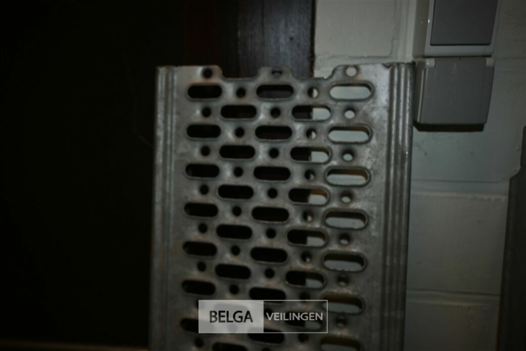 2x Rijplaten – foto 4 – kavel bij Belga Veilingen