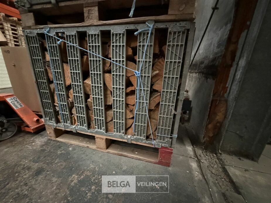 1 Palletbox den hout – foto 3 – kavel bij Belga Veilingen, Lummen