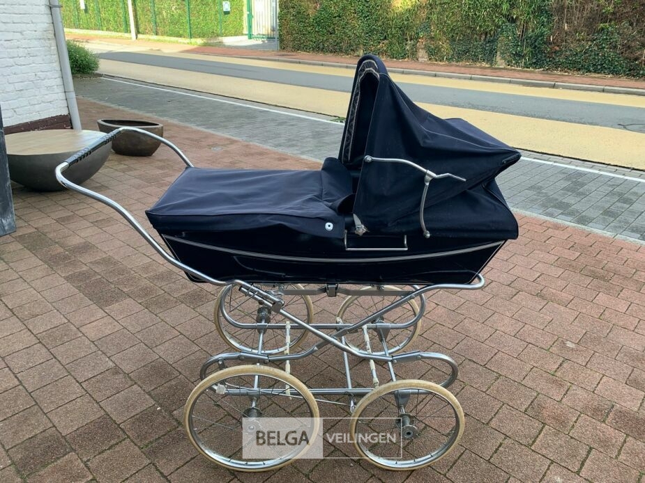 Unieke zeldzame kinderwagen – foto 4 – kavel bij Belga Veilingen, Knokke